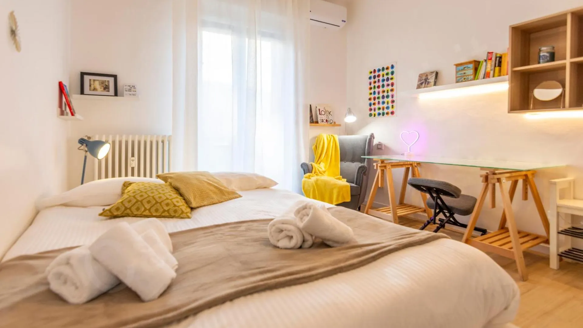 Apartment Caseospitali - Alice'S House, Funzionale Trilocale Con Arredi Moderni Milan Italy